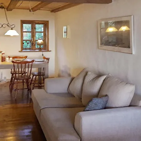 Rustic Holiday In L Gst R Near Sea * 로그스토
